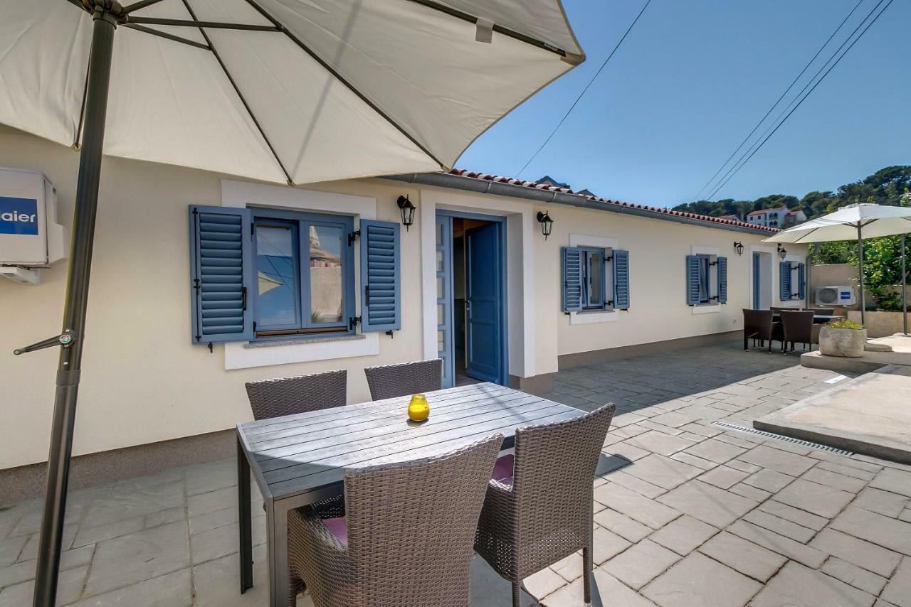 Apartments Relax Veli Lošinj Exterior foto